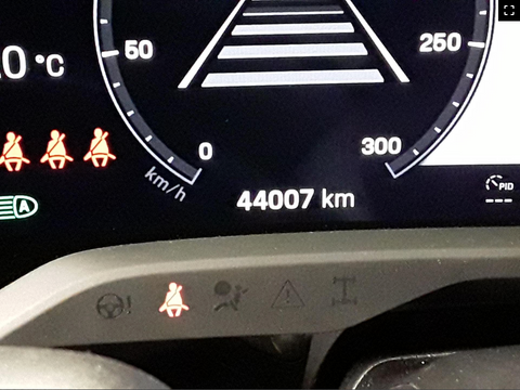 Porsche Taycan Turbo Sport Turismo in Jet Black Metallic MY2023