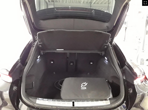 Porsche Taycan Turbo Sport Turismo in Jet Black Metallic MY2023