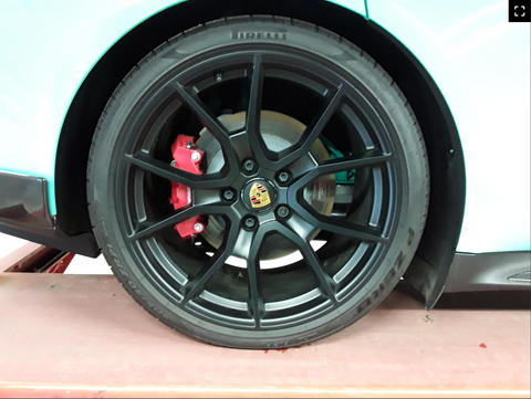 Porsche Taycan GTS Sport Turismo in PTS Mintgreen MY2023