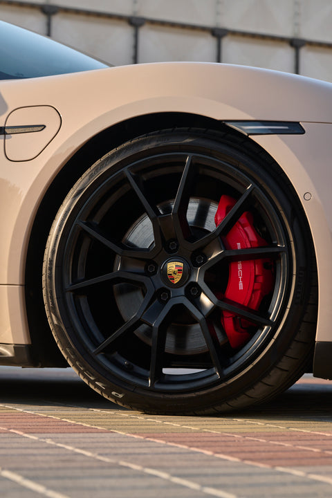 Porsche Taycan GTS Sport Turismo in Coffee Beige Metallic MY2023
