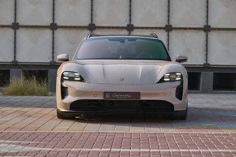Porsche Taycan GTS Sport Turismo in Coffee Beige Metallic MY2023