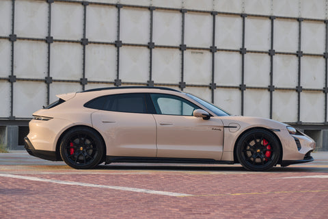 Porsche Taycan GTS Sport Turismo in Coffee Beige Metallic MY2023