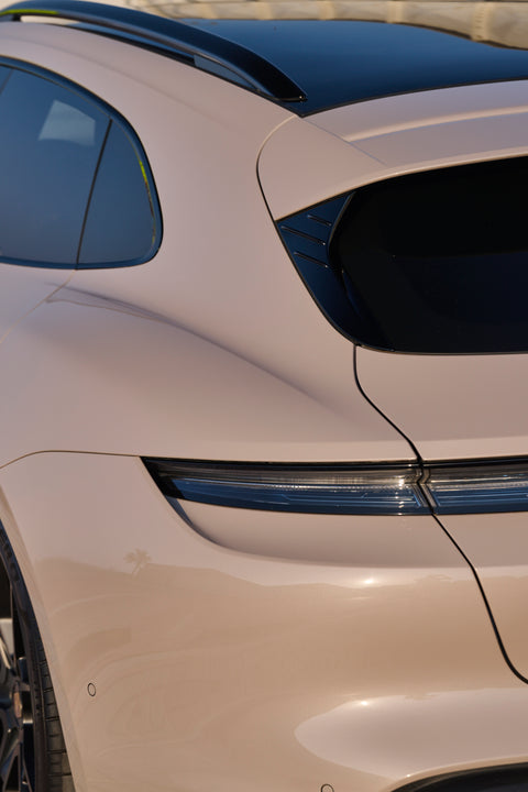 Porsche Taycan GTS Sport Turismo in Coffee Beige Metallic MY2023
