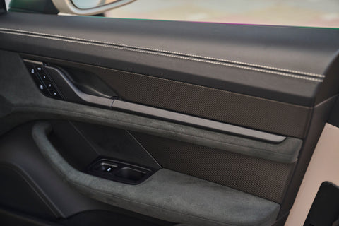 Porsche Taycan GTS Sport Turismo in Coffee Beige Metallic MY2023