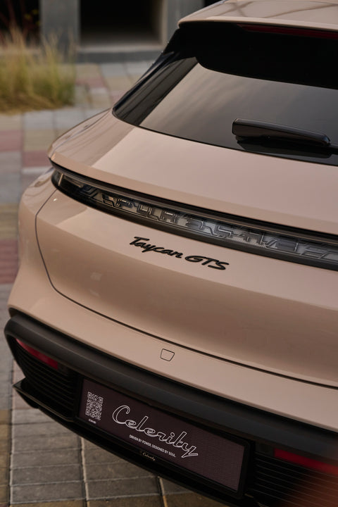 Porsche Taycan GTS Sport Turismo in Coffee Beige Metallic MY2023