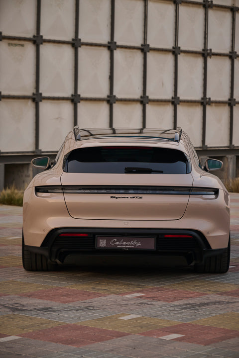 Porsche Taycan GTS Sport Turismo in Coffee Beige Metallic MY2023