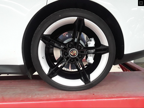 Porsche Taycan Sport Limousine in Carrara White Metallic MY 2022
