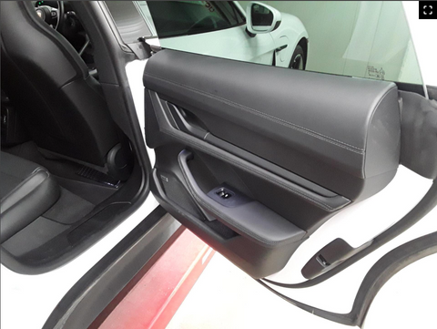 Porsche Taycan Sport Limousine in Carrara White Metallic MY 2022