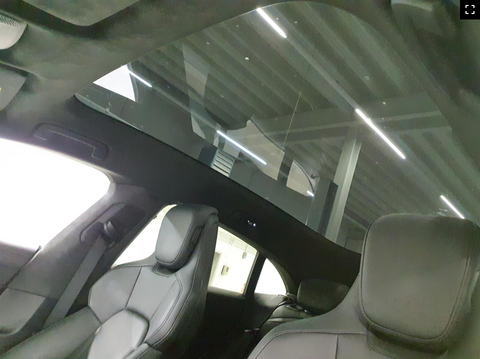 Porsche Taycan GTS Sport Turismo in white MY2023