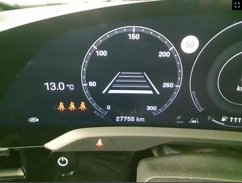 Porsche Taycan GTS Sport Turismo in white MY2023