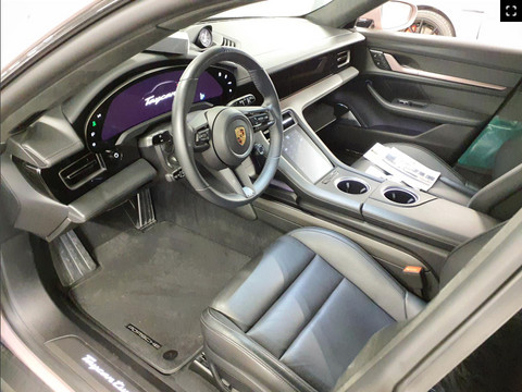 Porsche Taycan Turbo S Cross Turismo in Frozen Berry Metallic MY2022
