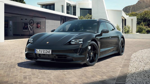Porsche Taycan Turbo Sport Turismo in Jet Black Metallic MY2023