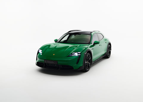 Porsche Taycan Turbo Cross Turismo in PTS Viper Green MY2022