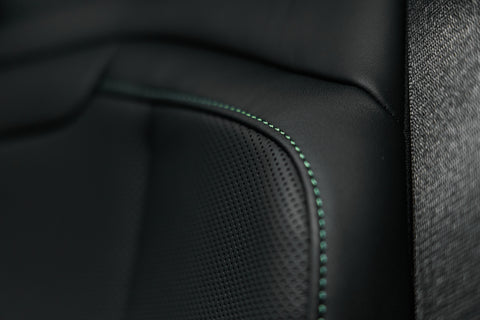 Porsche Taycan Turbo Cross Turismo in PTS Viper Green MY2022