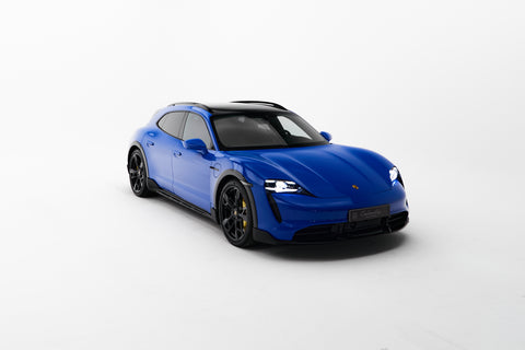 Porsche Taycan Turbo S Cross Turismo in PTS Voodoo Blue MY2022
