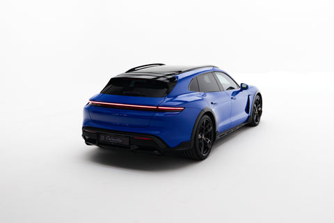 Porsche Taycan Turbo S Cross Turismo in PTS Voodoo Blue MY2022