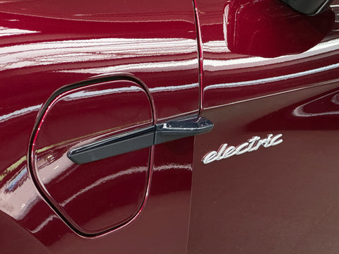 Porsche Taycan Sport Limousine in Cherry Metallic MY2022