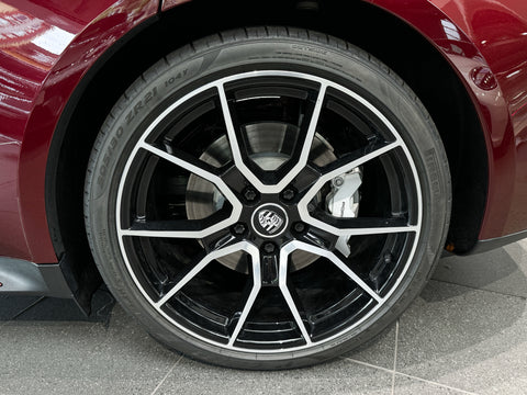 Porsche Taycan Sport Limousine in Cherry Metallic MY2022