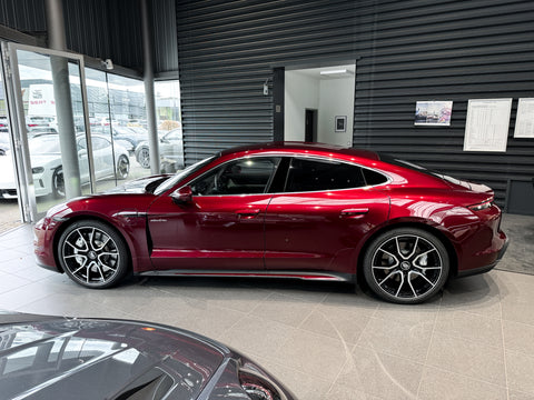 Porsche Taycan Sport Limousine in Cherry Metallic MY2022