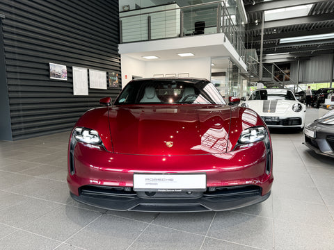 Porsche Taycan Sport Limousine in Cherry Metallic MY2022