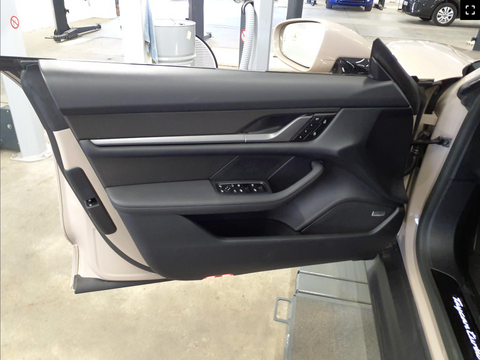 Porsche Taycan Turbo S Sport Limousine in Coffee Beige Metallic MY2023