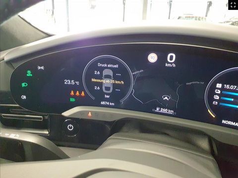 Porsche Taycan Turbo S Sport Limousine in Coffee Beige Metallic MY2023