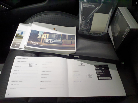Porsche Taycan Turbo S Cross Turismo in Frozen Berry Metallic MY2022