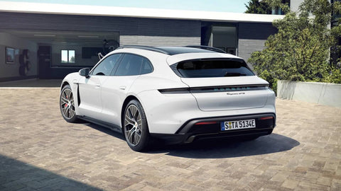 Porsche Taycan GTS Sport Turismo in white MY2023