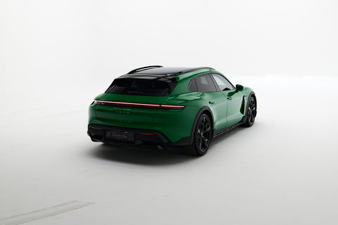 Porsche Taycan Turbo Cross Turismo in PTS Viper Green MY2022