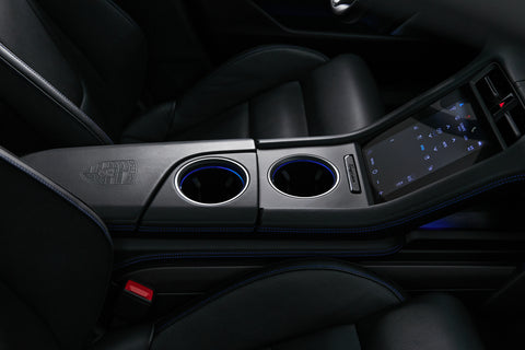 Porsche Taycan Turbo S Cross Turismo in PTS Voodoo Blue MY2022