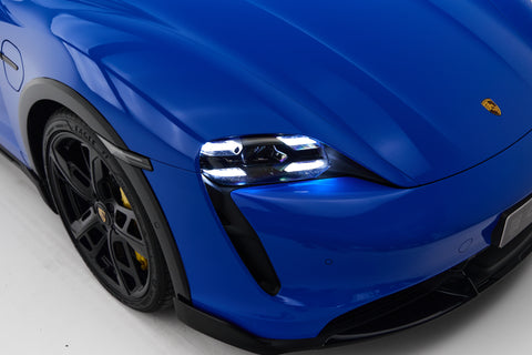 Porsche Taycan Turbo S Cross Turismo in PTS Voodoo Blue MY2022