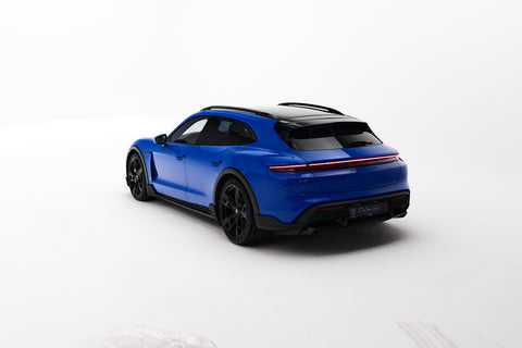 Porsche Taycan Turbo S Cross Turismo in PTS Voodoo Blue MY2022