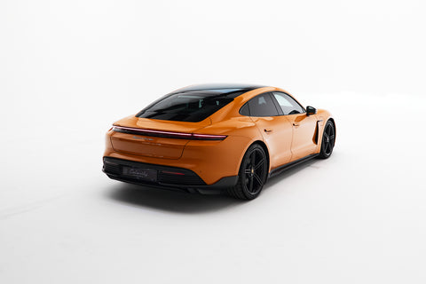 Porsche Taycan Turbo Sport Limousine in PTS Pastelorange MY2023